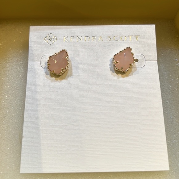 Kendra Scott Tess Stud Earrings-Rose Quartz - Picture 3 of 6